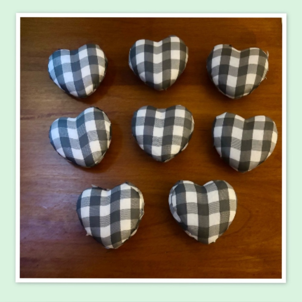 8 gingham green/white plaid hearts vase filler tiered tray decor 2.5" Farmhouse